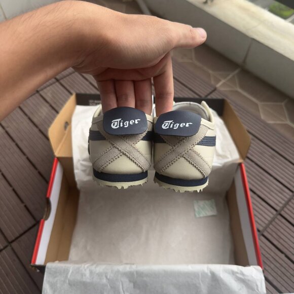 Onitsuka/Tiger MEXICO 66 Sneaker Athletic BIRCH/PEACOAT - Picture 8 of 9